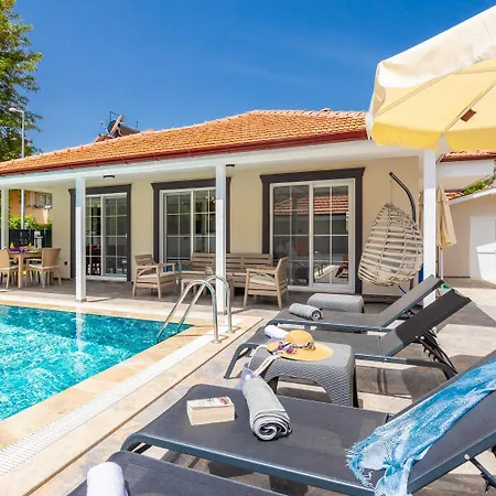 Villa Central *